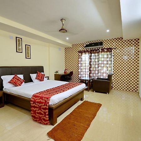 Hotel Rajdhani Bhubaneswar Esterno foto